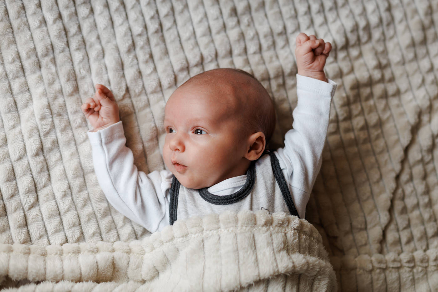 Homestory Newbornshooting Babyfotos Babyfotografin zuhause Lengerich Tecklenburg Mettingen Ibbenbüren Osnabrück Münster Lotte Westerkappeln Laggenbeck