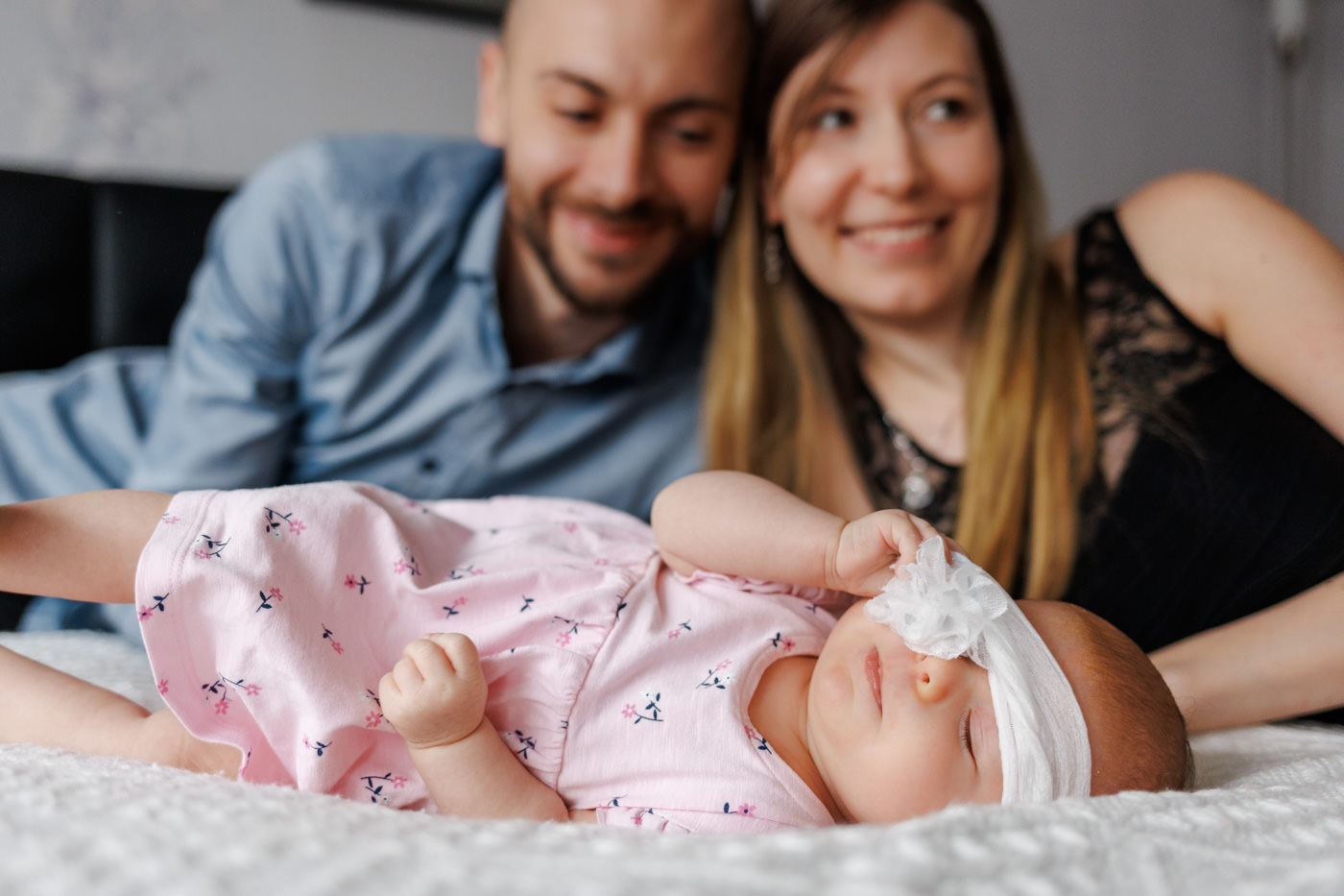 Homestory Newbornshooting Babyfotos Newbornfotografin zuhause Lengerich Tecklenburg Mettingen Ibbenbüren Osnabrück Münster Lotte Westerkappeln Laggenbeck